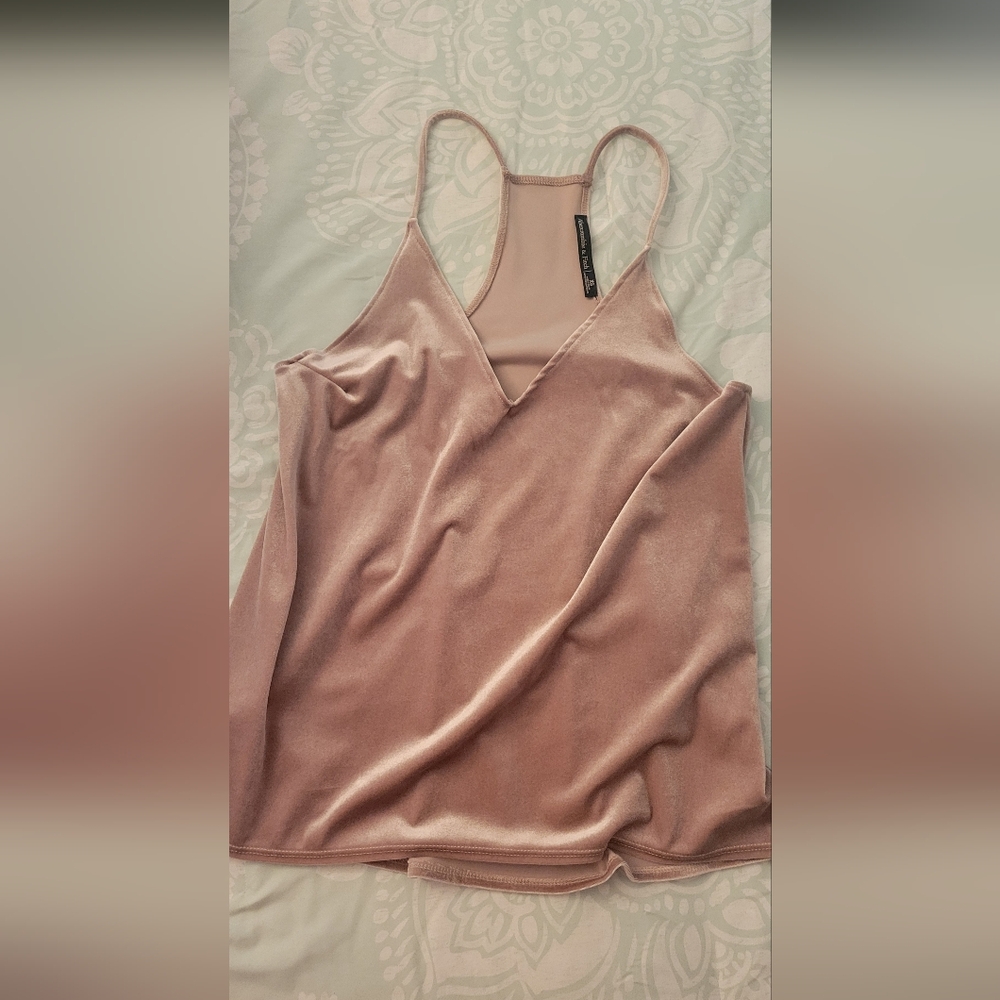 Pink velvet top Abercrombie & Fitch